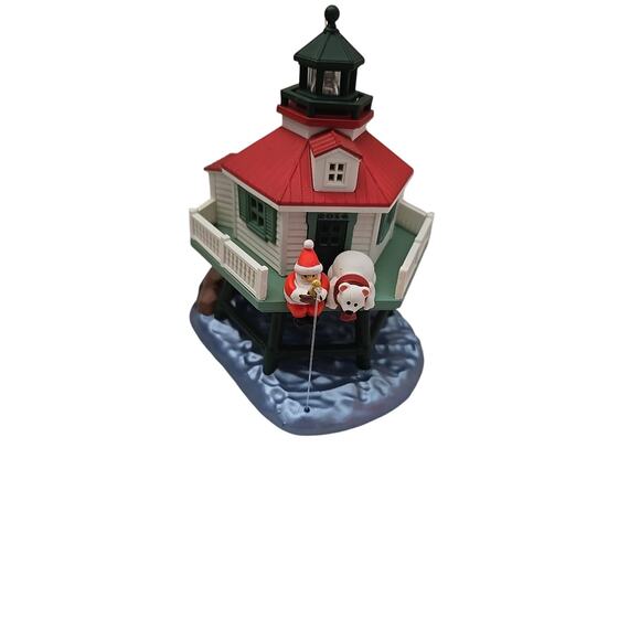 2014 Hallmark Holiday Lighthouse 3rd in Series Magic Light Keepsake Ornament NIB - Picture 3 of 4